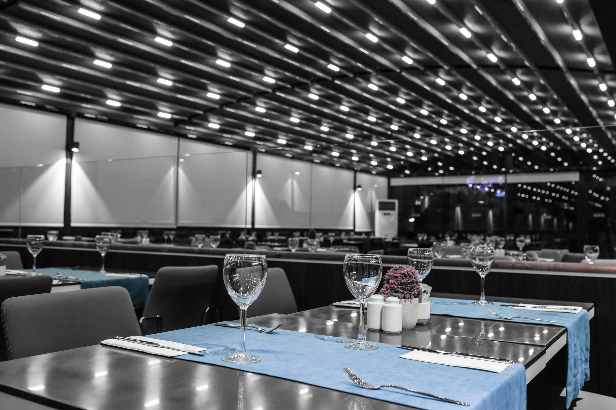 Hilton Garden Inn Eskişehir Kültér fotó